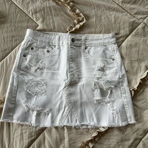 American Eagle Vintage Hi-Rise Stretch Denim skirt - white